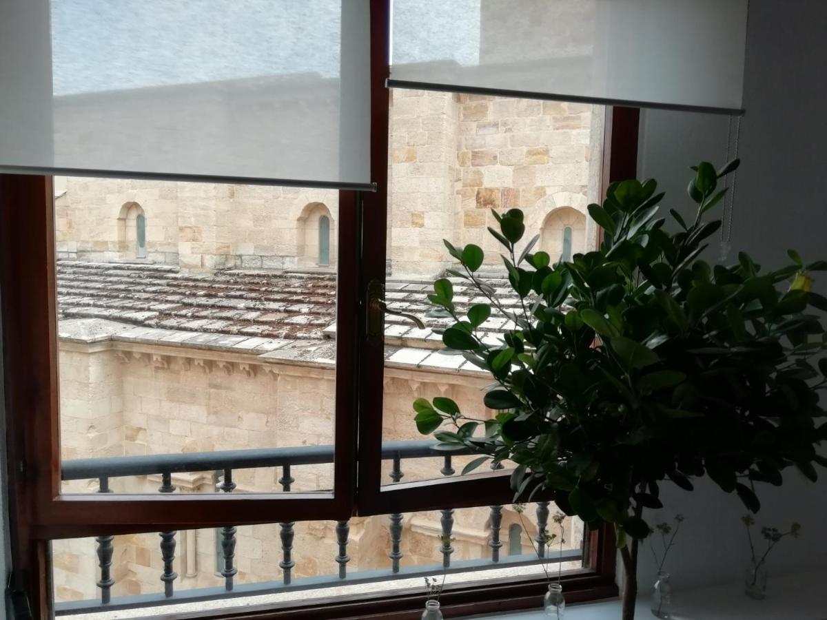 La Casa De Pensión Zamora